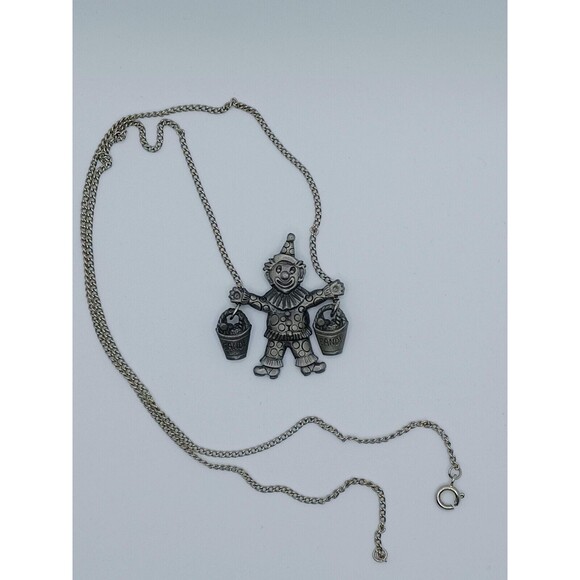 Jonette Jewelry climbing Clown Necklace With Bucket Full Of Candy Pewter Vintage - Picture 8 of 15
